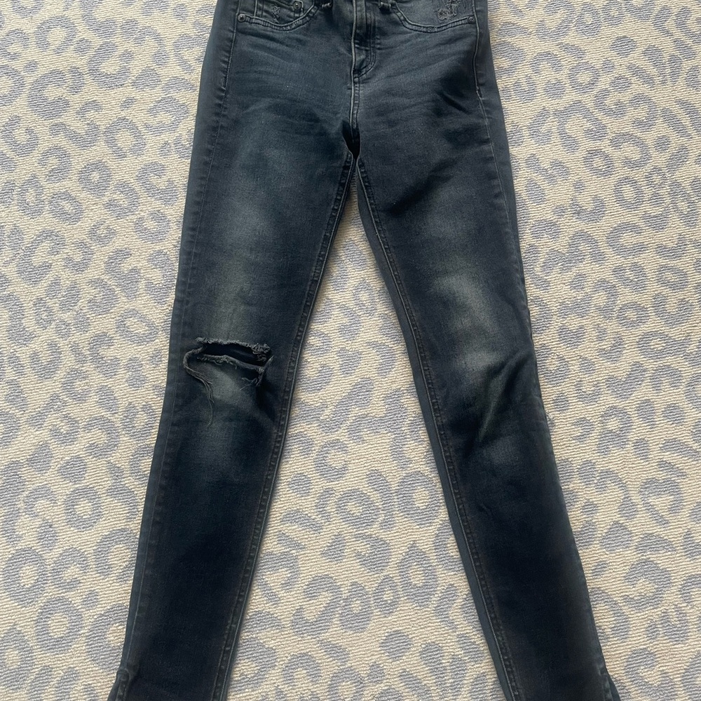 Rag & Bone Womens Jeans Size 24 Capri 10 in Gray Distressed Split Hem